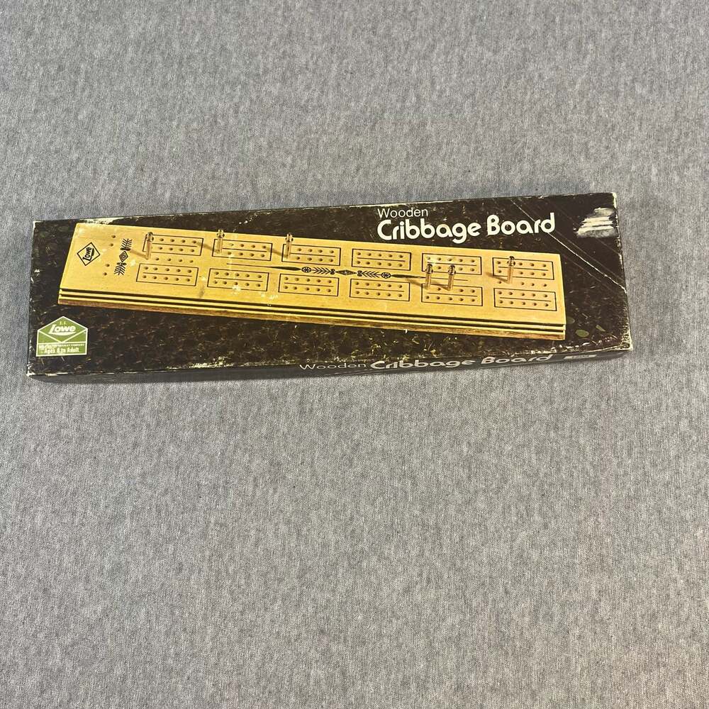 Vintage E.S. Lowe Wooden Cribbage Board Game Milton Bradley #1503